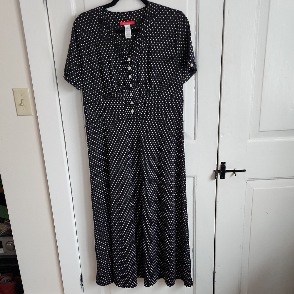 Anne Klein Black and White Button-Front Midi Dress